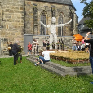Dundu begrüßt die Besucher
