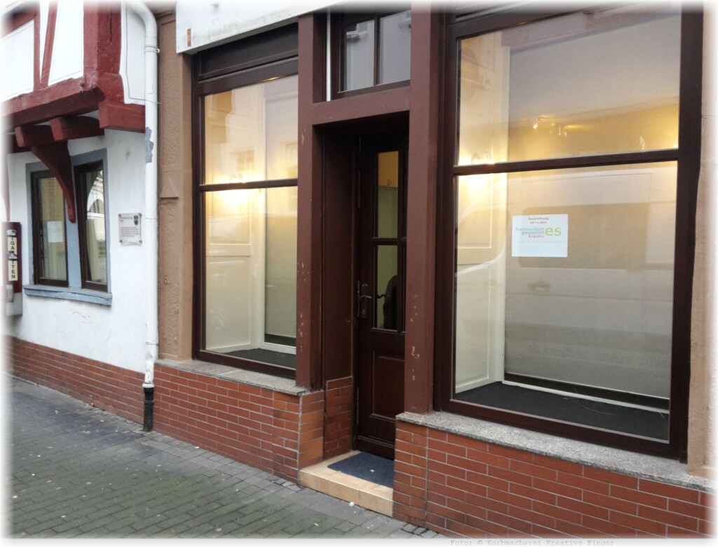 Schaufenster und Werkstattfenster