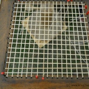Stuhlgeflecht 2. Lage spannen Stuhlgeflecht 2. Lage spannen