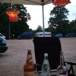 Ein klein wenig Ambientebelauchtung Mittelaltermarkt und neuzeitlicher Luxus