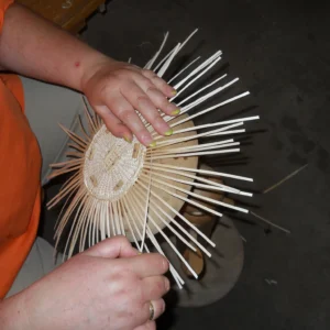 Feinflechterei mit Weidenschienen