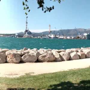 Blick in den Hafen von Toulon Hafen von Toulon