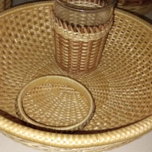 Feinflechtarbeiten aus Weidenschienen