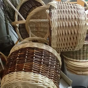 Bereits fertige Körbe für die kommende Marktsaison